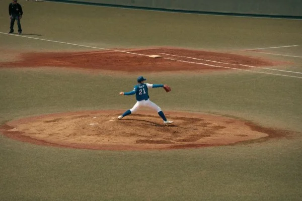 山本由伸单场15次三振 道奇投手群季后赛轮换格局逐渐明朗